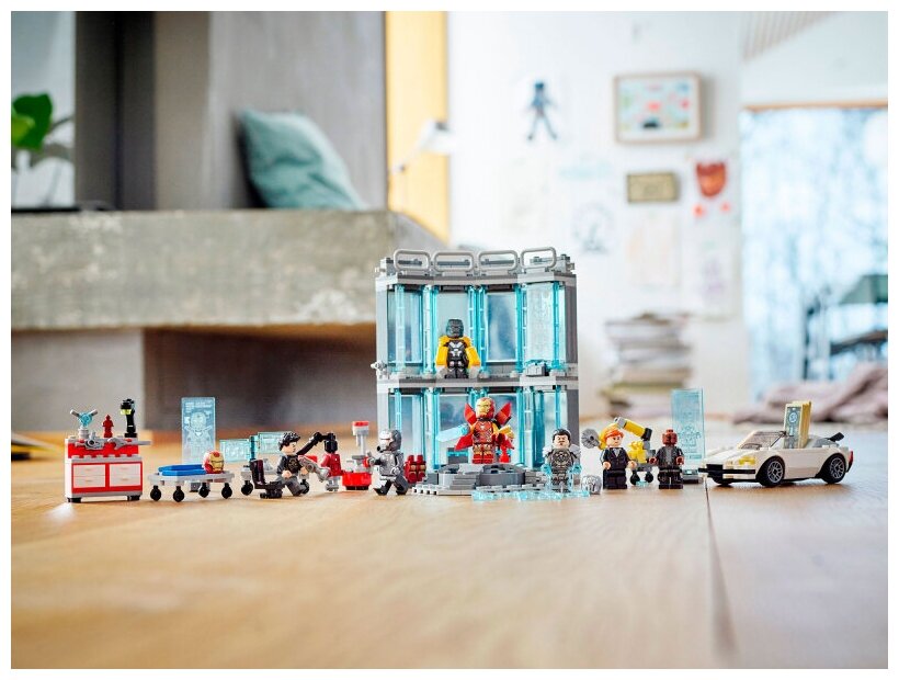 Конструктор LEGO Super Heroes "Арсенал Железного человека" 76216 - фото №5