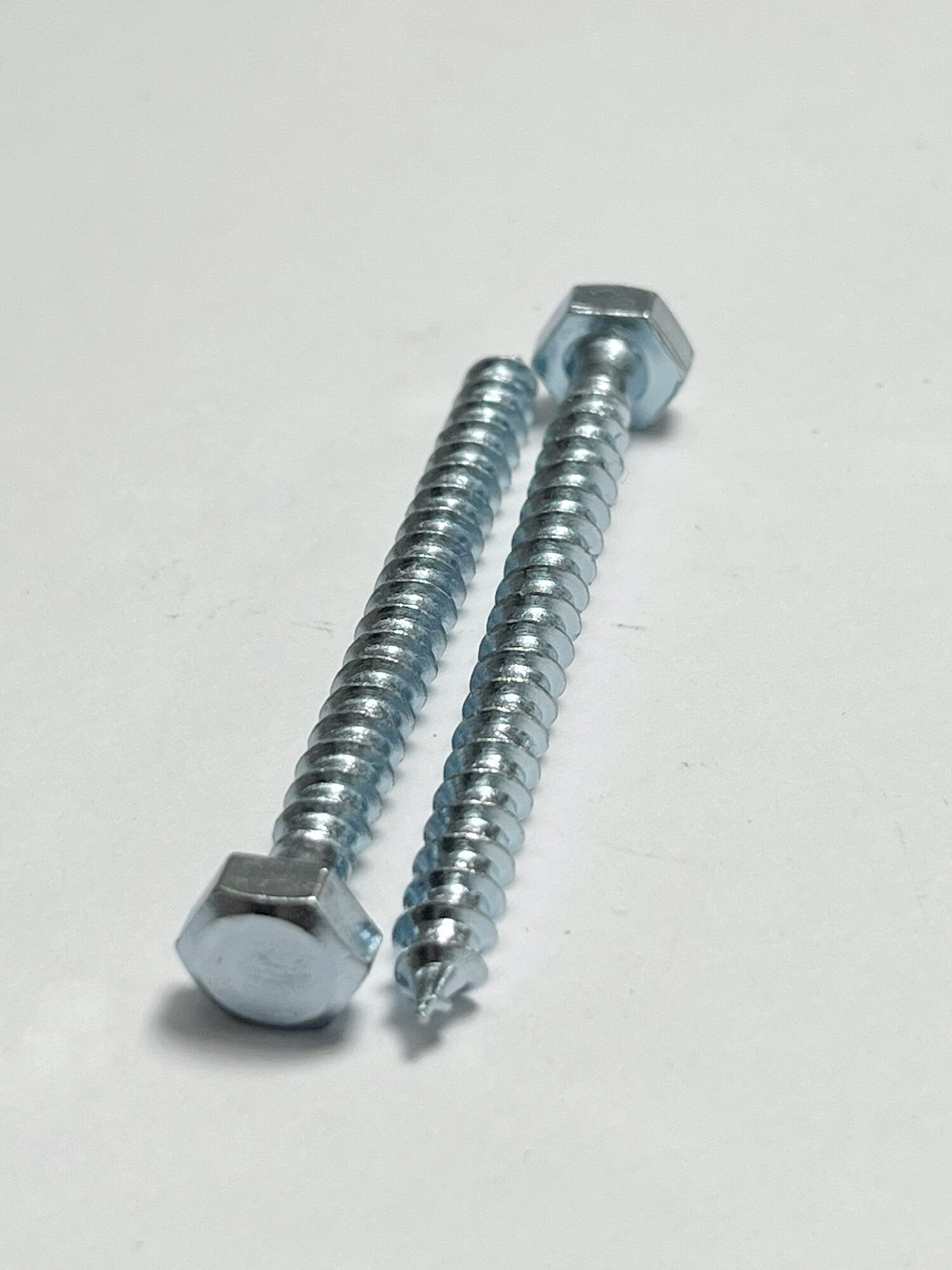 Шуруп сантехнический (глухарь) оцинкованный DIN 571 6х60 мм (200 шт.)