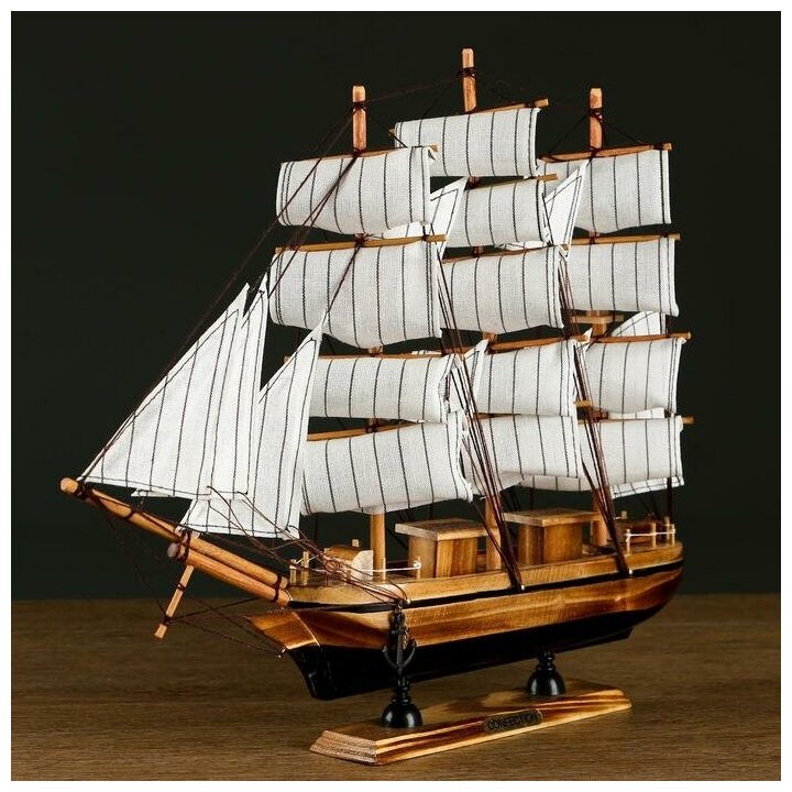 Корабль "Кариста" трехмачтовый с белыми парусами, 40*5,5*33см 5019203