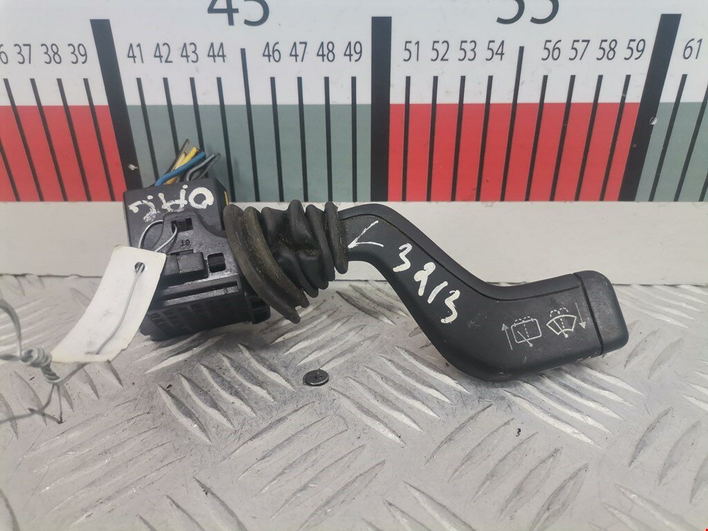 Переключатель дворников (стеклоочистителя) Opel Astra G 90243395 арт. 303950