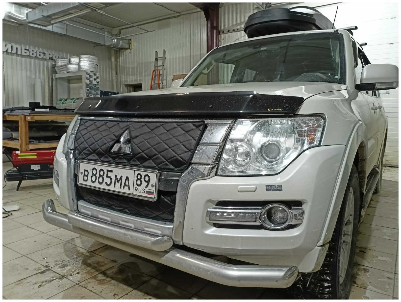 Утеплитель решетки радиатора зимний для Mitsubishi Pajero 2014(комплект 2)