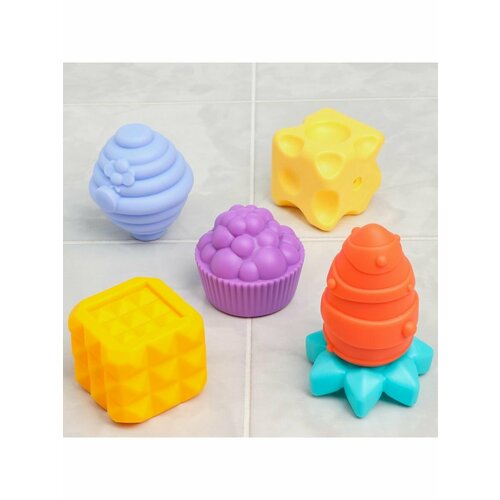 Набор развивающих игрушек для ванной Тактильные мячики 6 шт 932₽