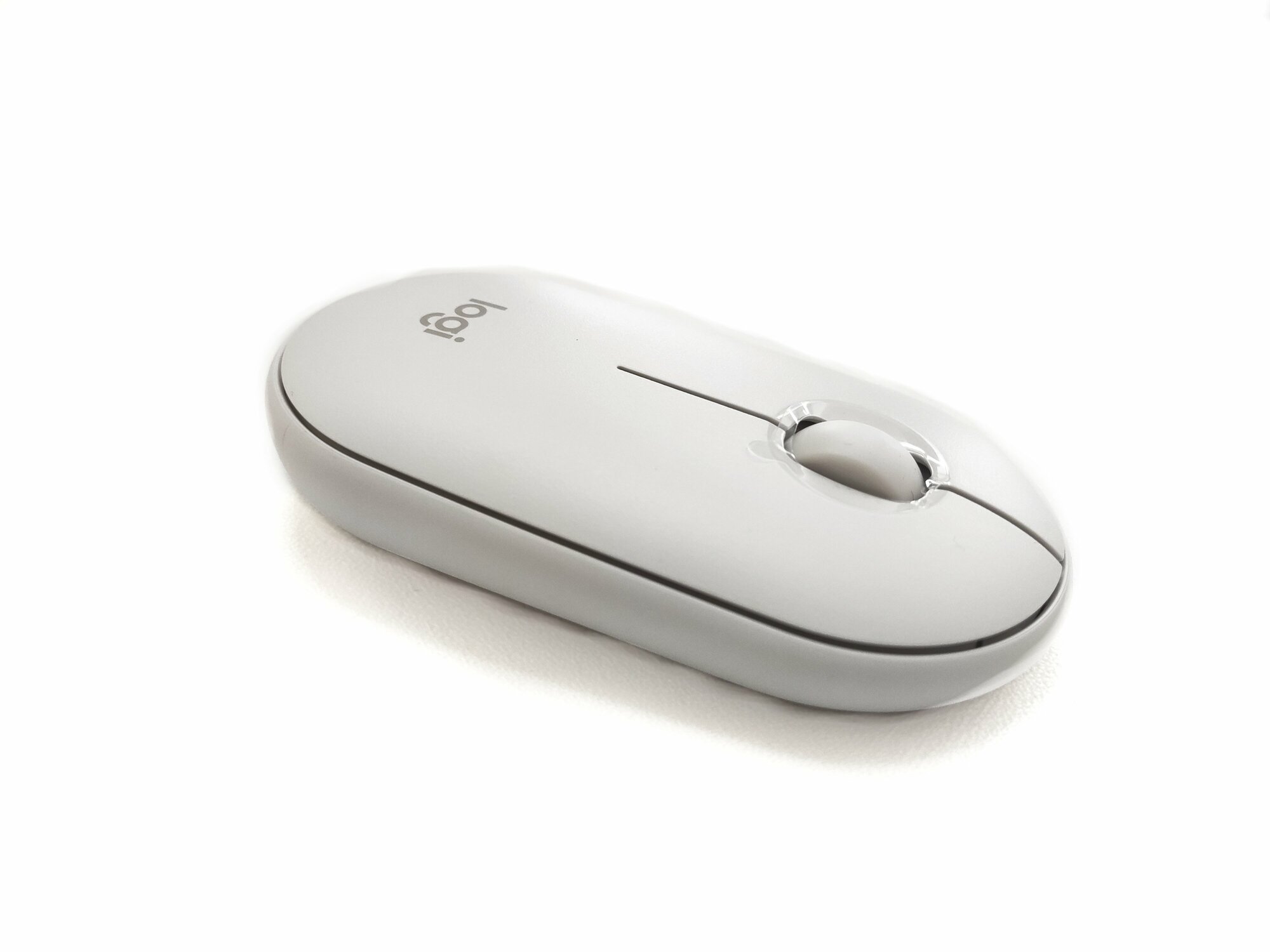 Клавиатура и мышь Wireless Logitech 920-009207 USB, клавиатура: белая, 104 клавиши; мышь: белая, 1000 dpi, 3 кнопки - фото №13