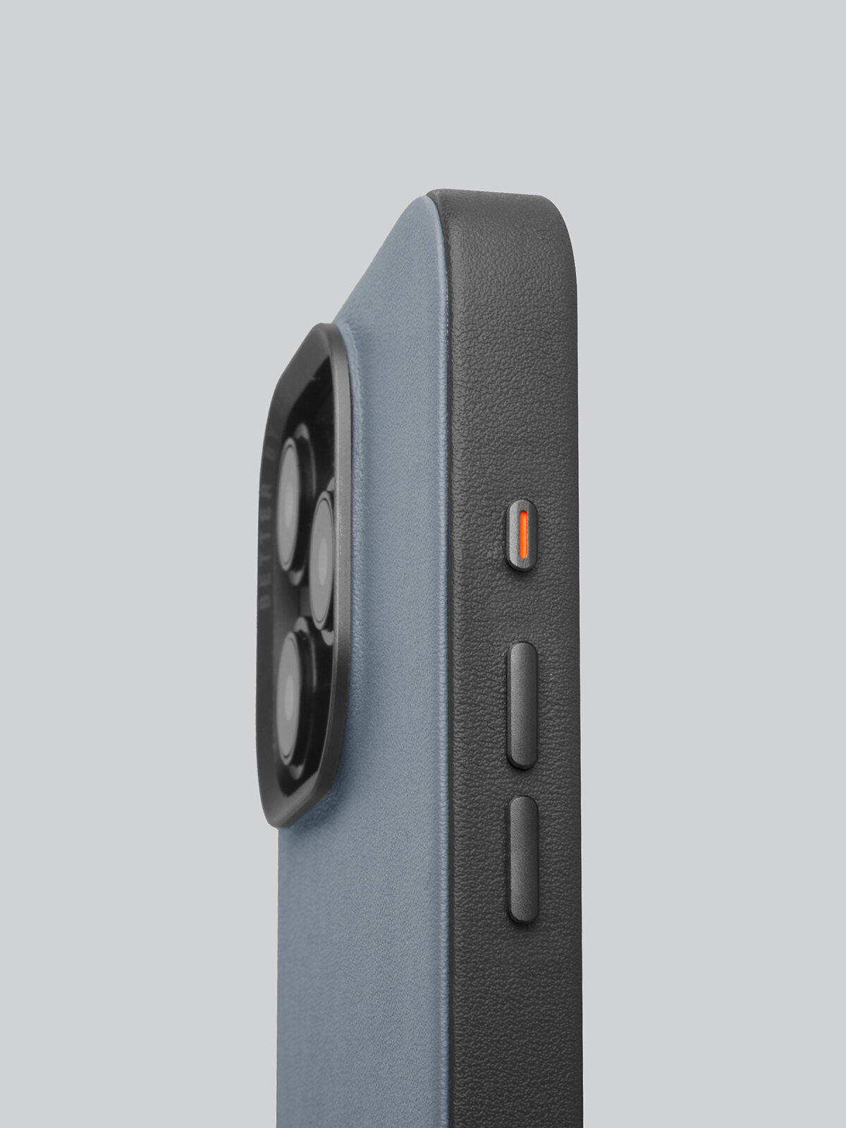 Uniq для iPhone 15 Pro Max чехол Lyden DS Washed Blue/Black (Magsafe) — фото 1