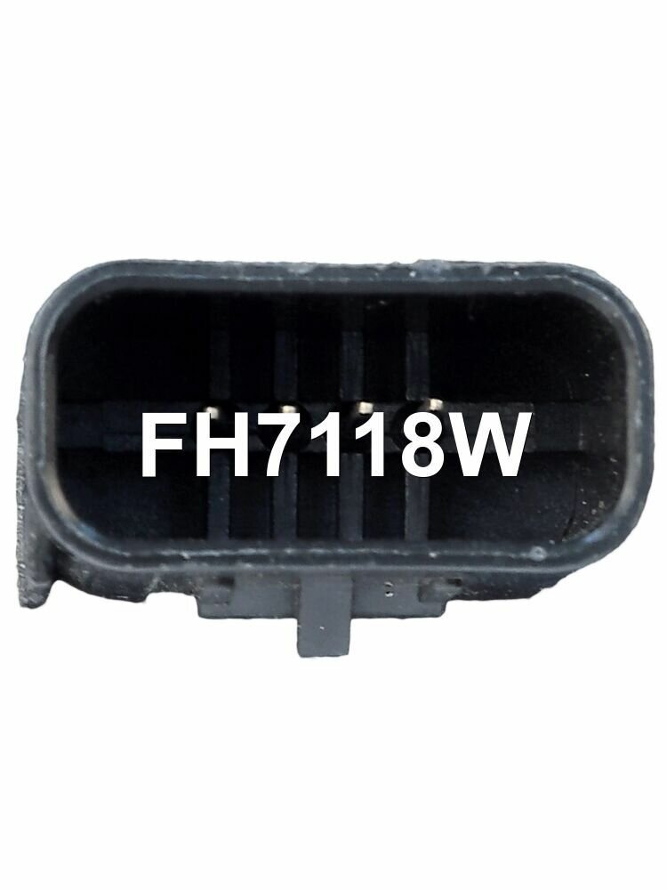 Датчик массового расхода воздуха ДВС UTM FH7118W для CITROEN JUMPER FORD GALAXY TRANSIT PEUGEOT BOXER — фото 1