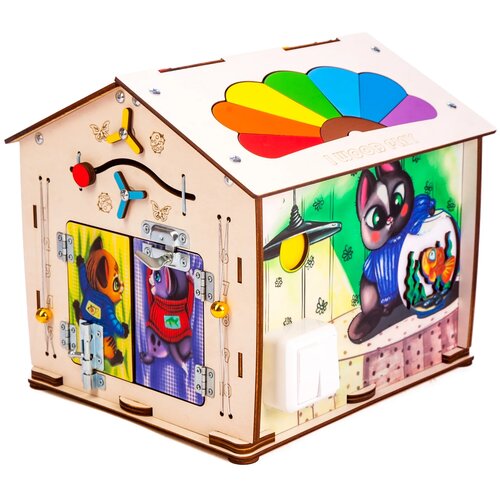 Развивающая игрушка IWOODPLAY Домик кошки со светом 29х29х34, бежевый iwoodplay бизиборд домик со светом