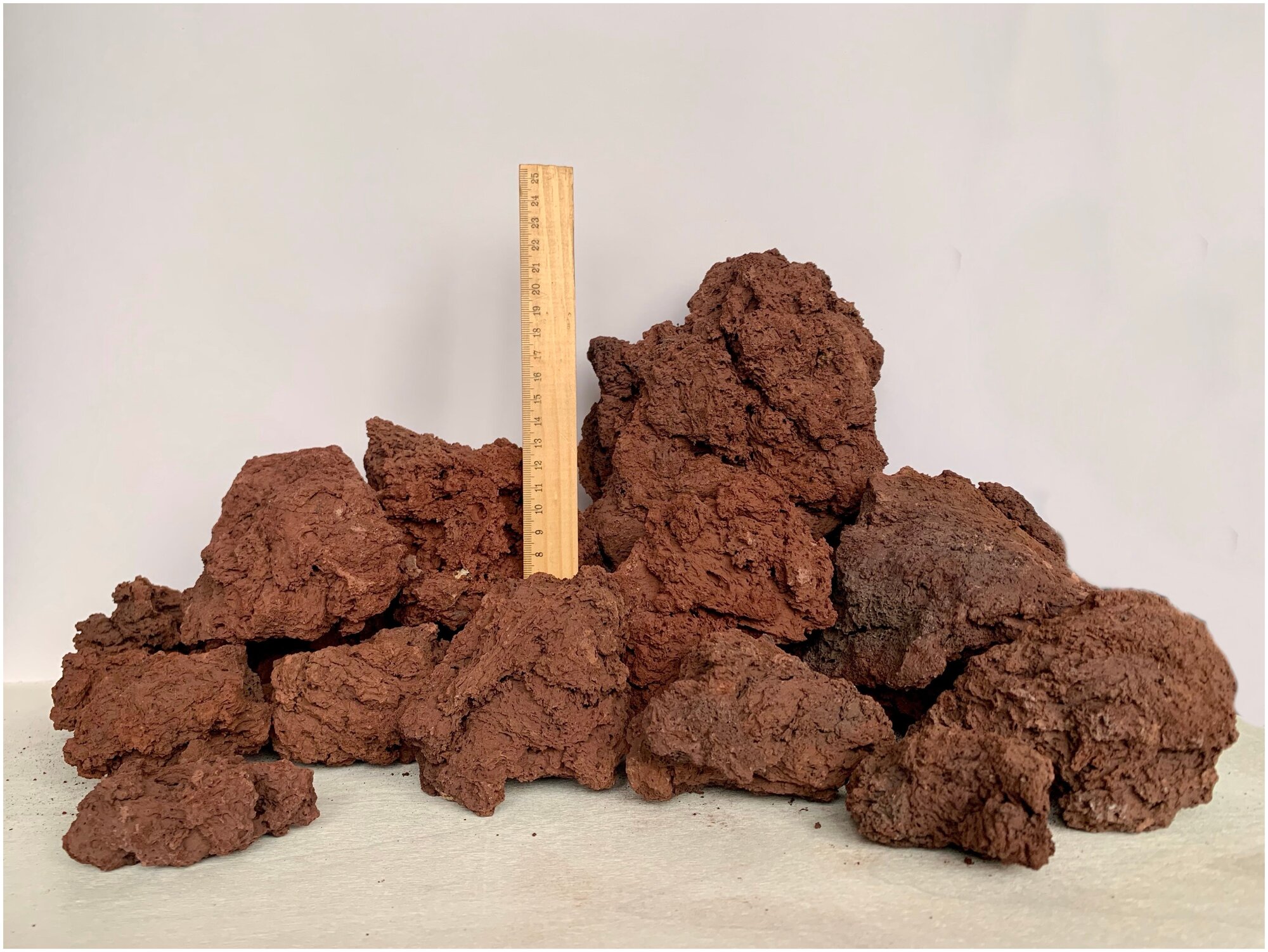 Набор камней красной вулканической лавы для аквариума (5-25см), 5кг / Аква Декор - фотография № 2
