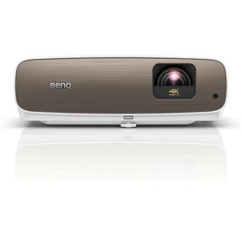 Проектор Benq W2700i DLP 2000Lm 3840x2160 300001 ресурс лампы4000часов 1xUSB typeA 2xHDMI 42кг 28061500₽