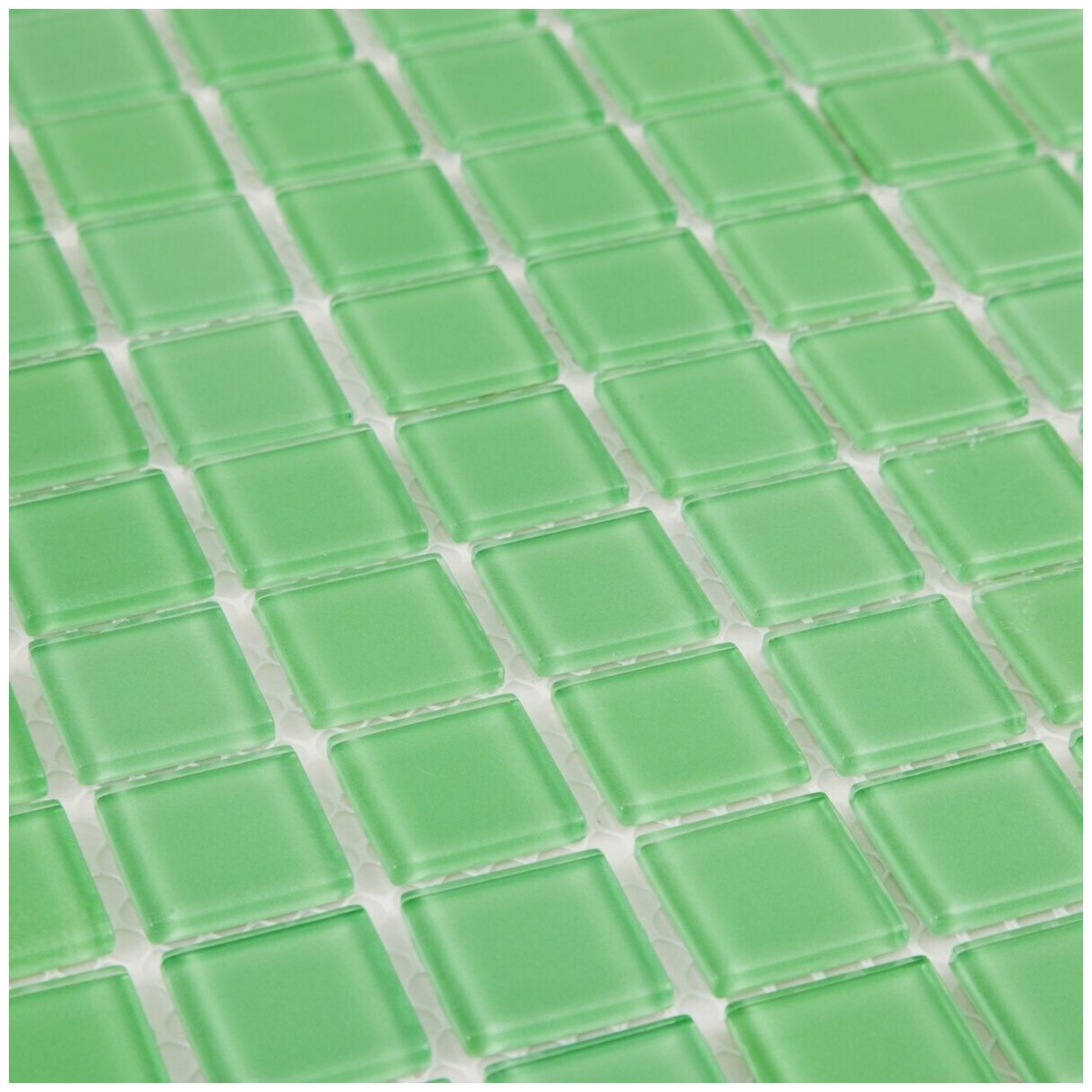 Стеклянная мозаика DAO-107-23-4. Размер 300х300мм. Толщина 4мм. Цвет зеленый. 1 лист. Площадь 0.09м2