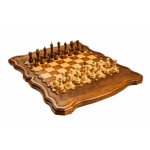 Резные шахматы и нарды Гамбит