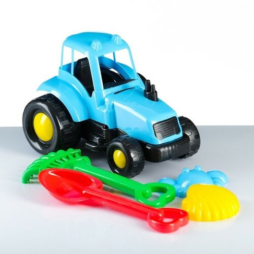 UzToy Набор детских игрушек для песочницы Трактор с лопатками и формочками, микс