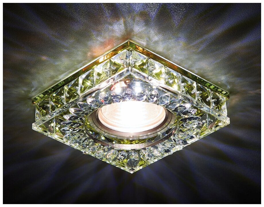 Встраиваемый светильник с LED подсветкой Ambrella light Crystal LED S251 GD - фото №2