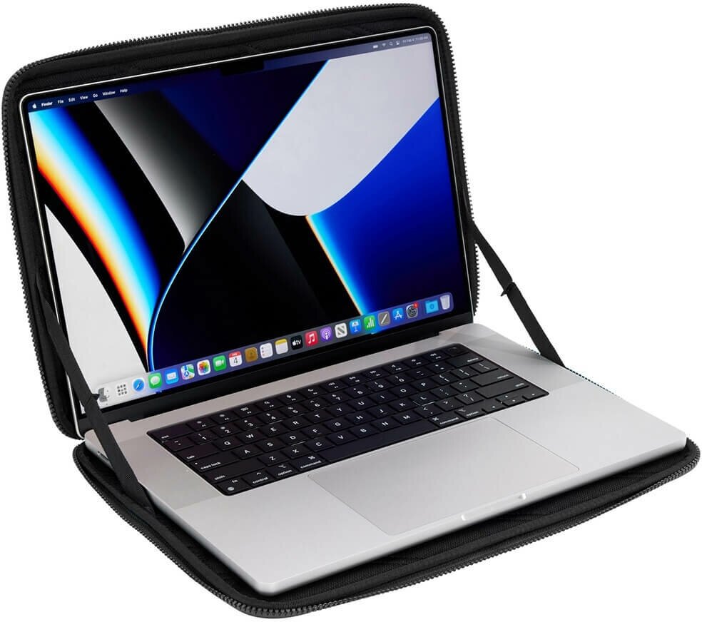 Чехол для MacBook Pro Thule Gauntlet TGSE2357 16" Black (3204523)