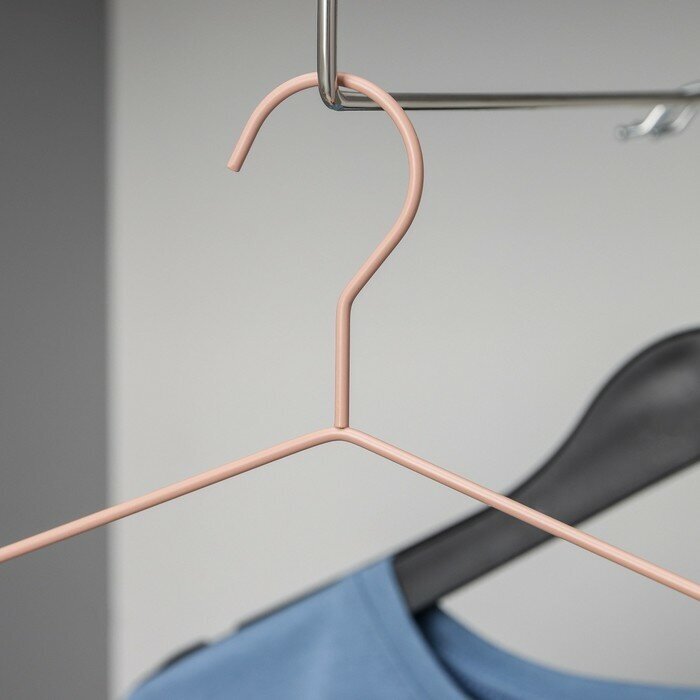 LaDо? m Плечики - вешалка для одежды LaDо́m Laconique, 41,5×22,5×1 см, цвет розовый