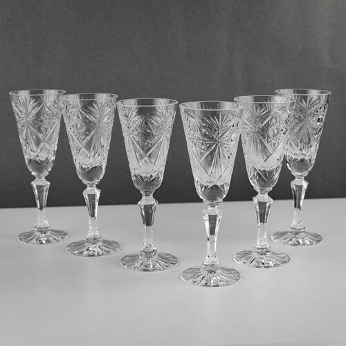 Набор из 6 хрустальных рюмок 