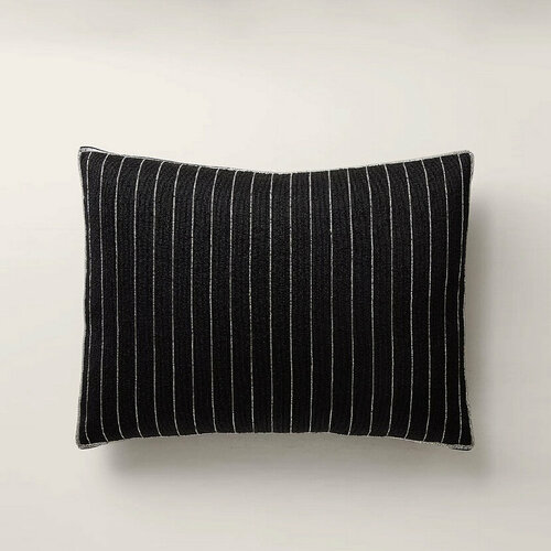 Northleigh Beaded Black Подушка 62087₽