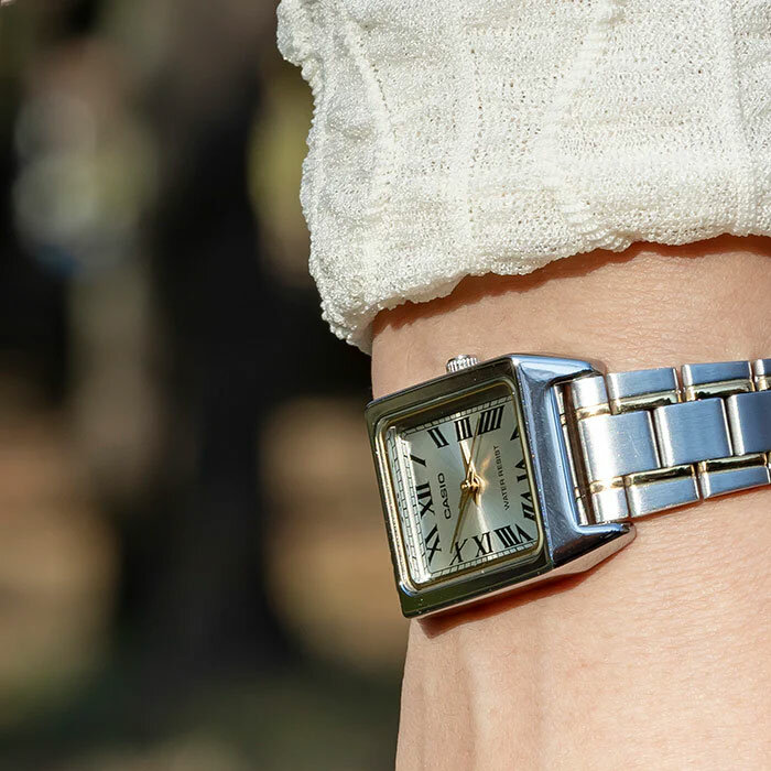 Наручные часы CASIO Collection, серебряный, экрю, золотой — фото 1