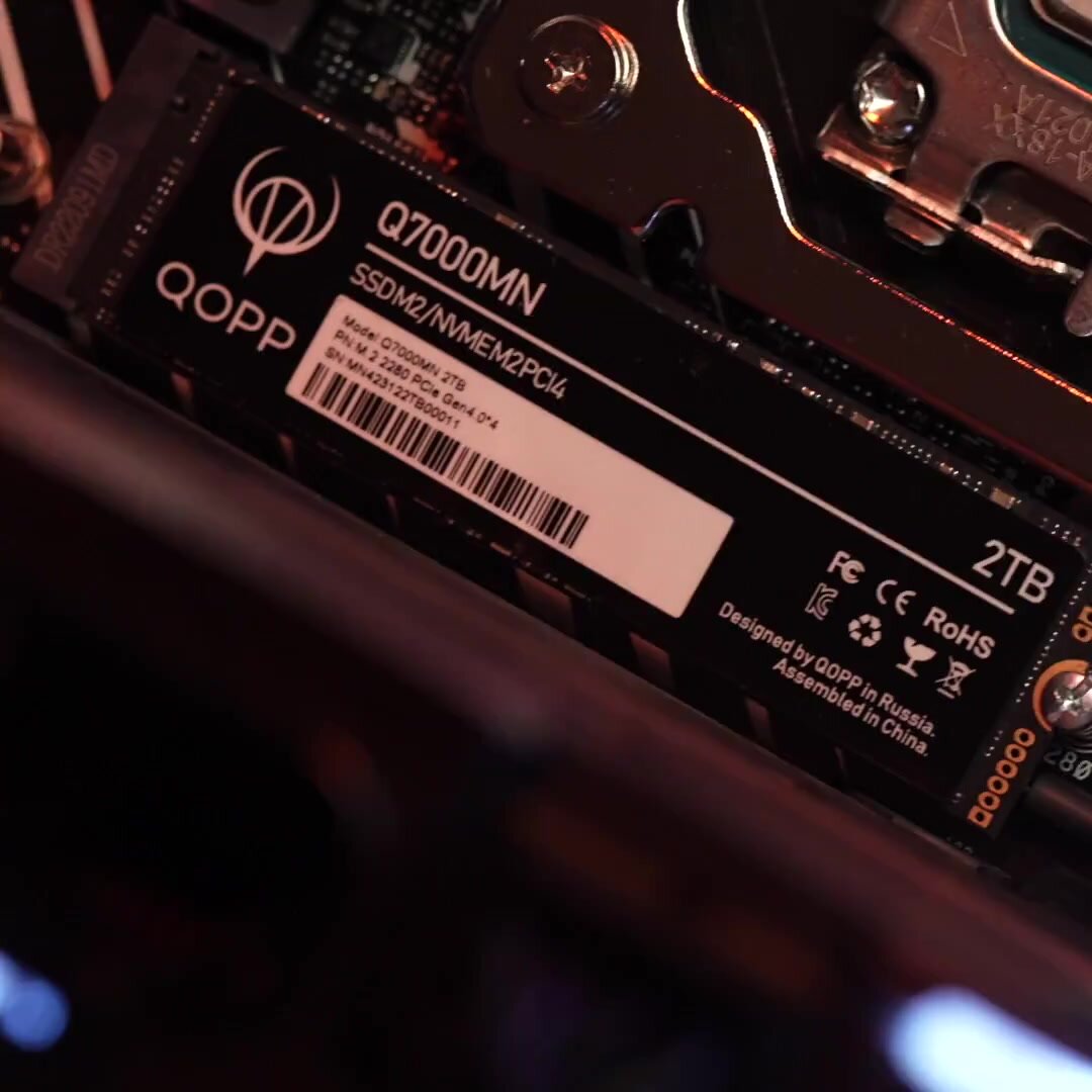1 TB Внутренний SSD накопитель PCI-E 4.0 M.2 NVMe QOPP жесткий диск для ноутбука и компьютера — фото 1