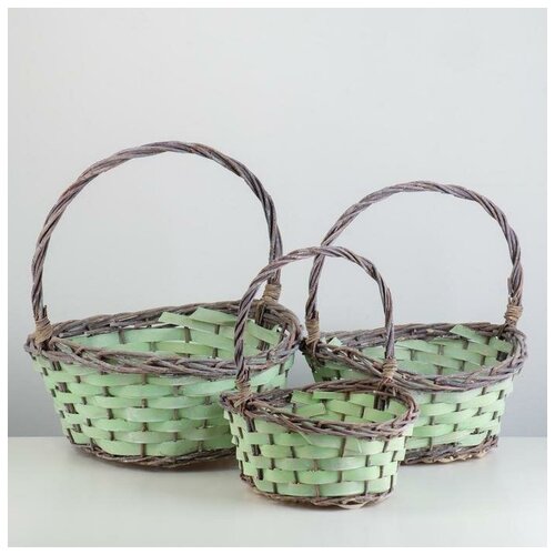 фото Набор корзин плетен. (ива), 38х34х18/14/39, 32х28х15,5/12/34, 26х22х13/10/29см, 3 шт., зел. qwen