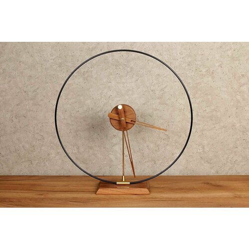 Настенные часы Altitude Meteo