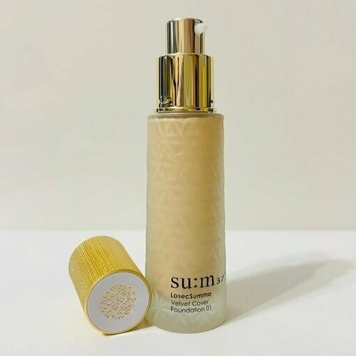 Su: m37 Тональное средство для макияжа Velvet Cover Foundation SPF30/PA++ (01 тон светлый беж)