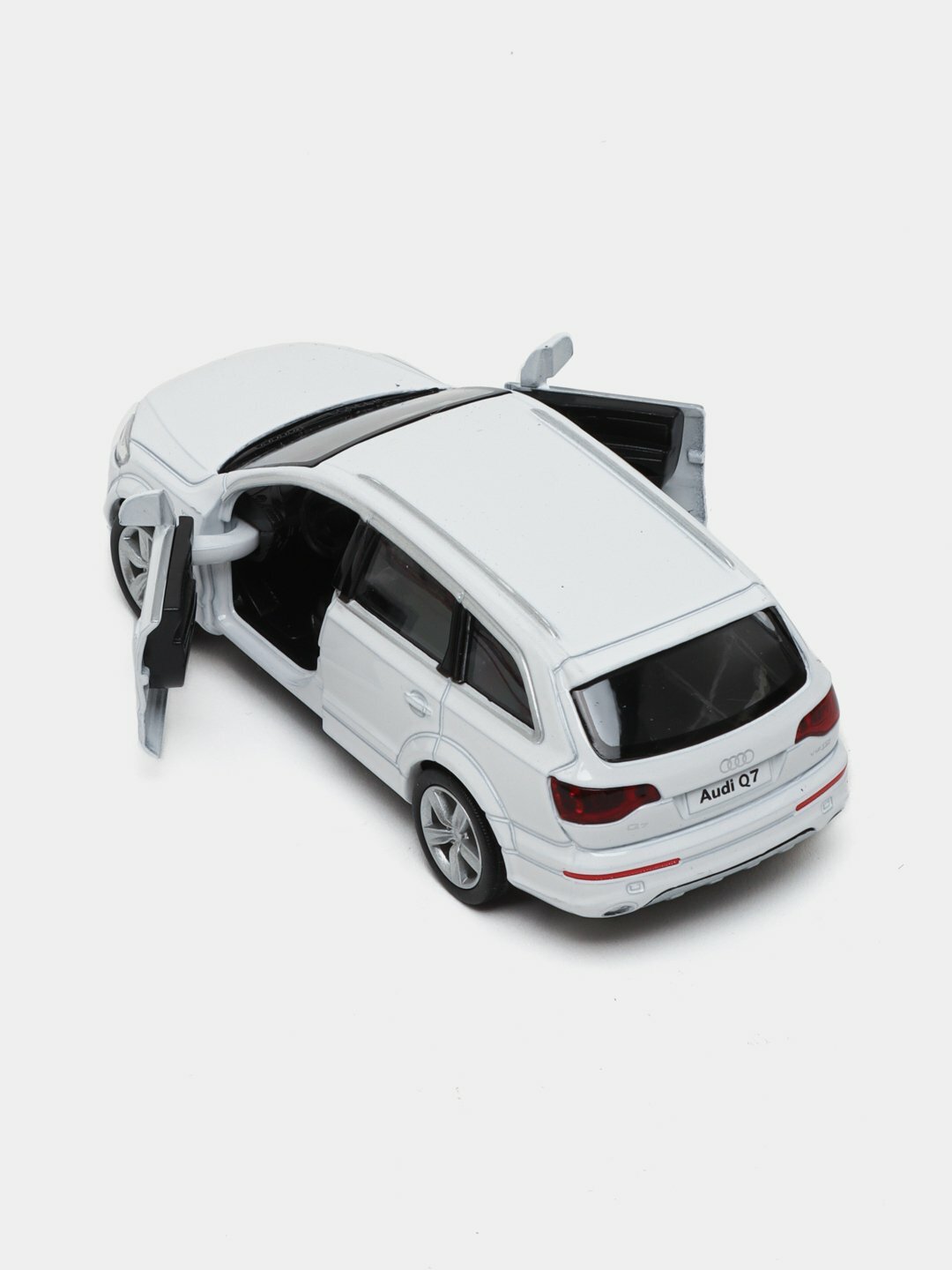 Инерционные коллекционные игрушечные машинки 1:36, Audi q7 v12 белый — фото 1
