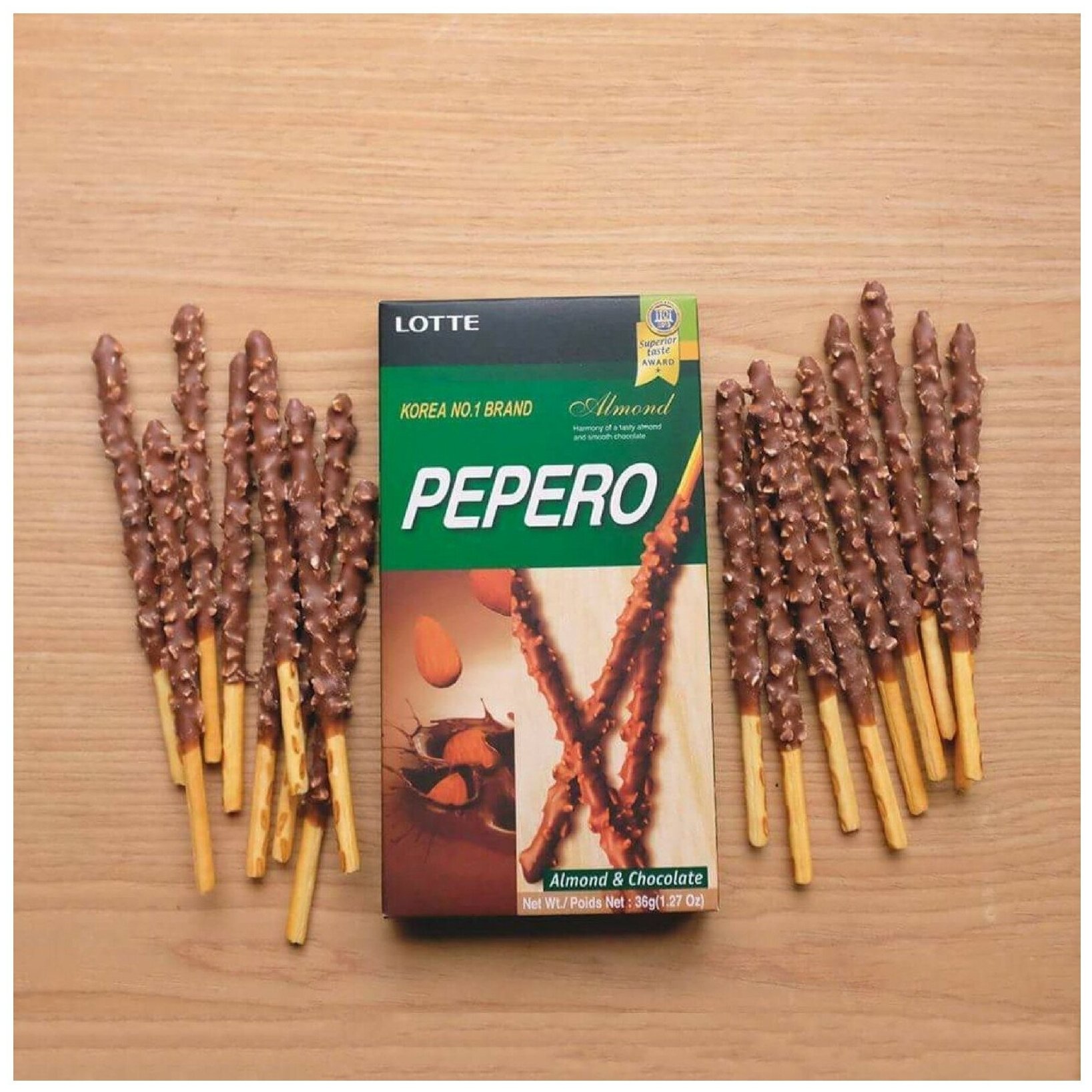 Соломка в шоколадной глазури с миндалём LOTTE PEPERO ALMOND (Пеперо Альмонд) / 10 коробок по 36 гр. - фотография № 4