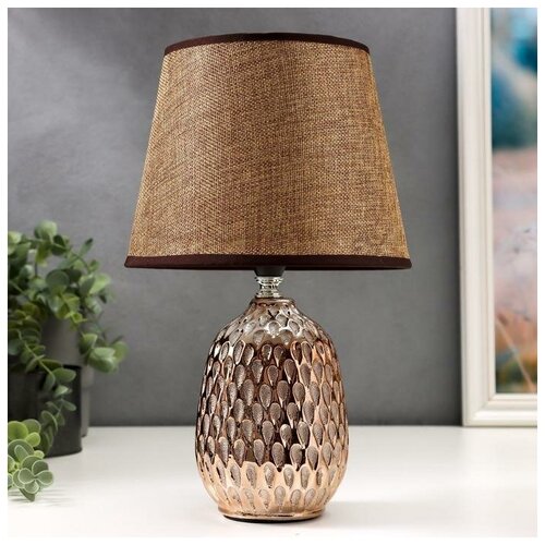 фото Лампа настольная 7555093tl/1 e14 40вт золото 21х21х32 см risalux