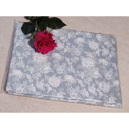 белый, серый, голубой, мультицвет