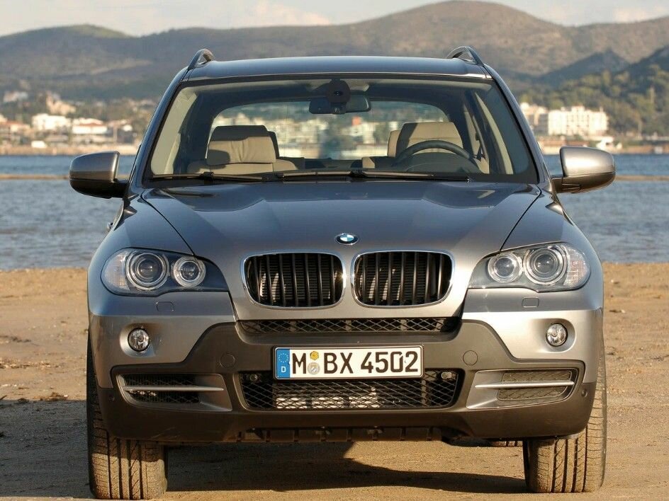 Стекло для фары BMW X5 E70 и E70 рестайлинг 2006-2013 г. в. ксенон левое, правое (комплект из 2 шт.)