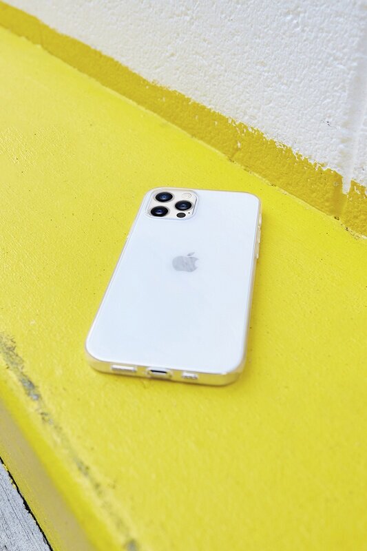 Чехол (клип-кейс) UBEAR Tone Case, для Apple iPhone 12 Pro Max, прозрачный [cs60tt67tn-i20] - фото №10