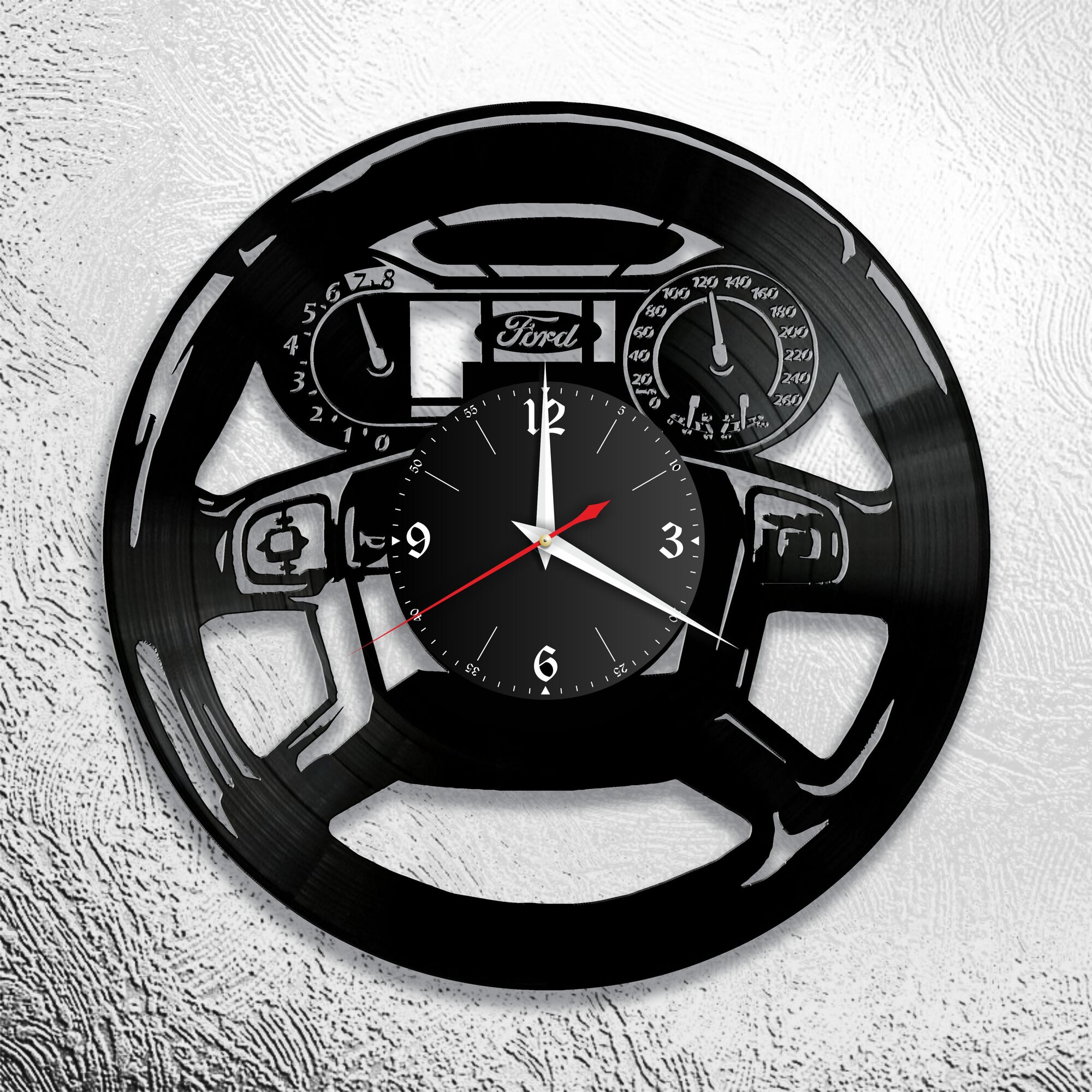 Настенные часы из виниловой пластинки с изображением приборной панели Ford