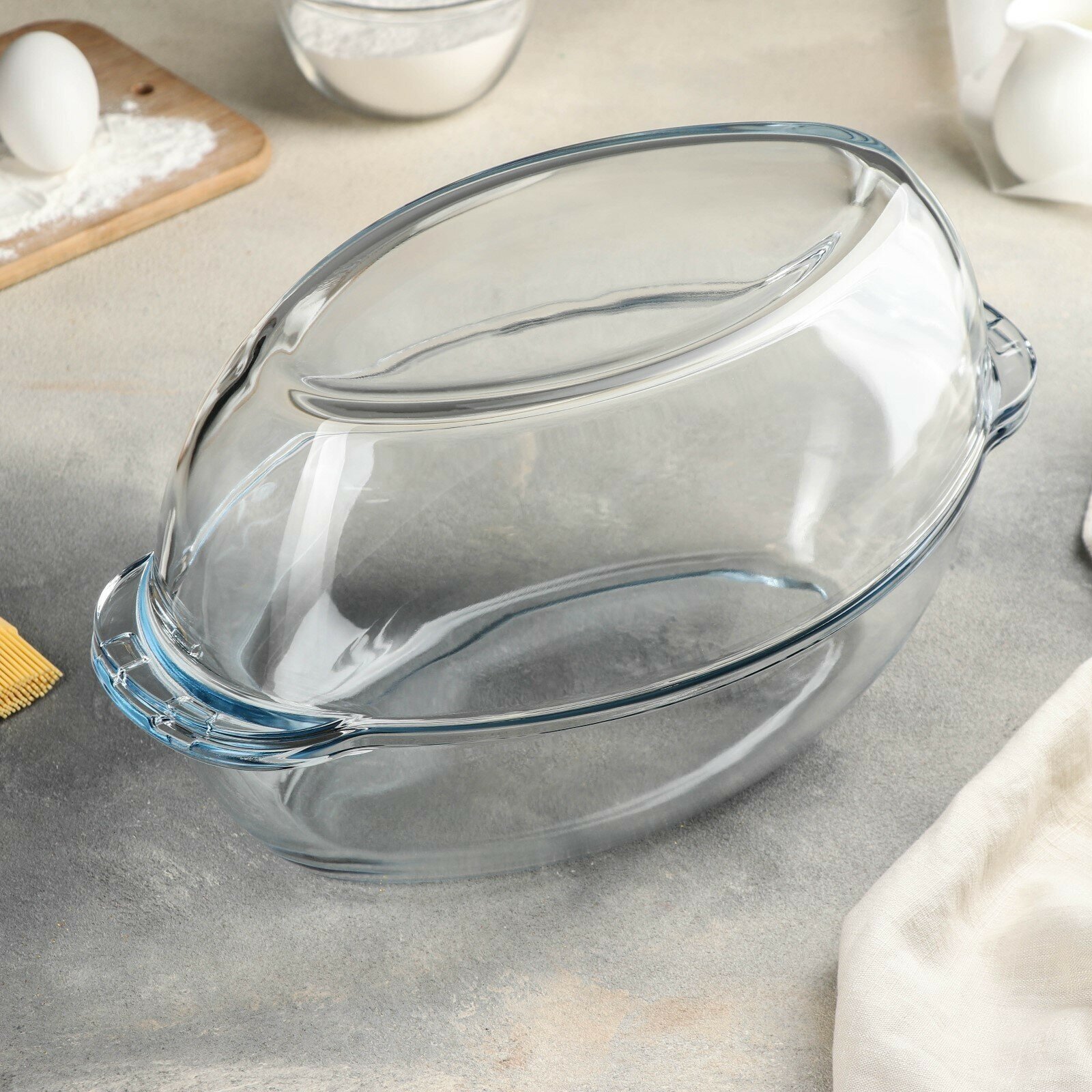 фото Утятница овальная из жаропрочного стекла, 2,85 л, с крышкой-формой для запекания, 2,85 л