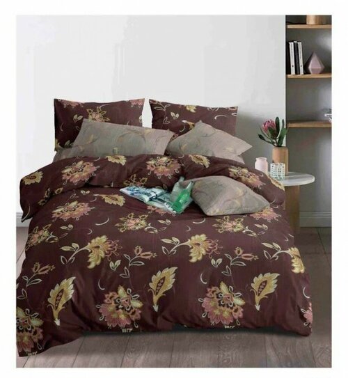 Семейный комплект постельного белья коричнево бордовый с орнаментом