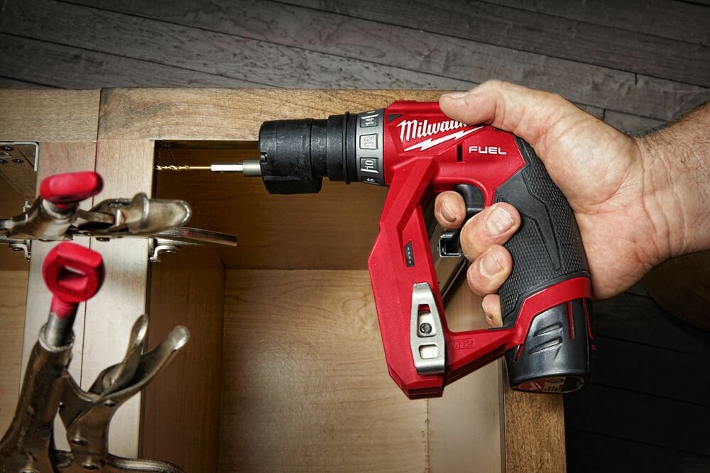 Аккумуляторная дрель-шуруповерт Milwaukee M12 FUEL FDDXKIT-202X 4933464979 - фотография № 15