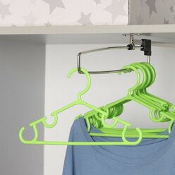 Плечики для одежды Доляна, набор вешалок, 10 шт, детские, 26,5×14 см, цвет зелёный