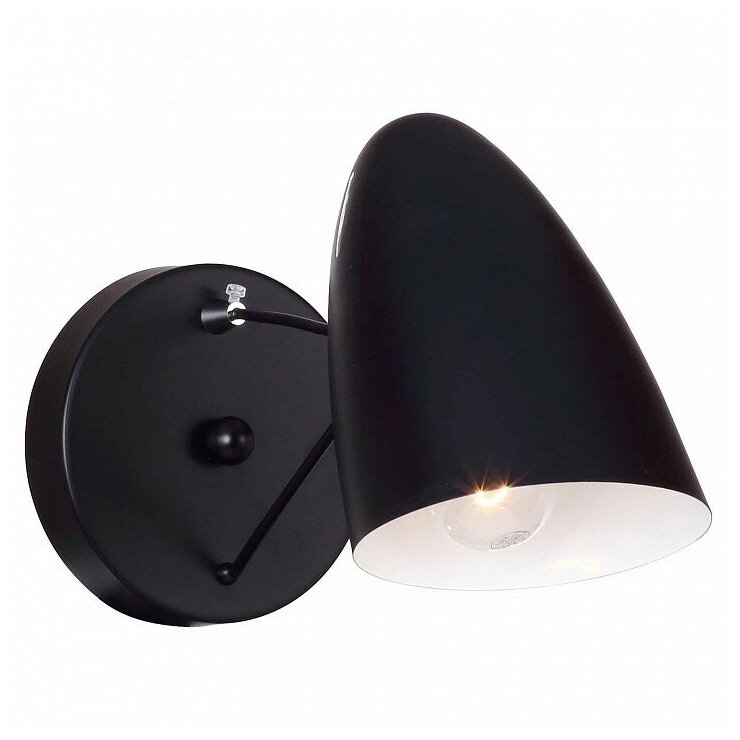 Спот FAVOURITE Humpen 1757-1W