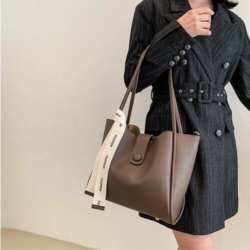 Сумка шоппер , фактура гладкая, коричневый