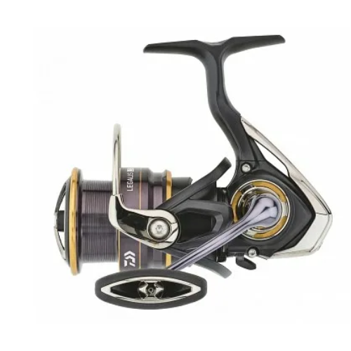 Катушка с передним фрикционом DAIWA LEGALIS 20 LT2000 катушка с передним фрикционом daiwa 20 exceler lt5000 c