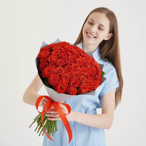 Изображение товара Букет живых цветов из 51-ой красной розы Букет Эльторо от ЛасФлоре