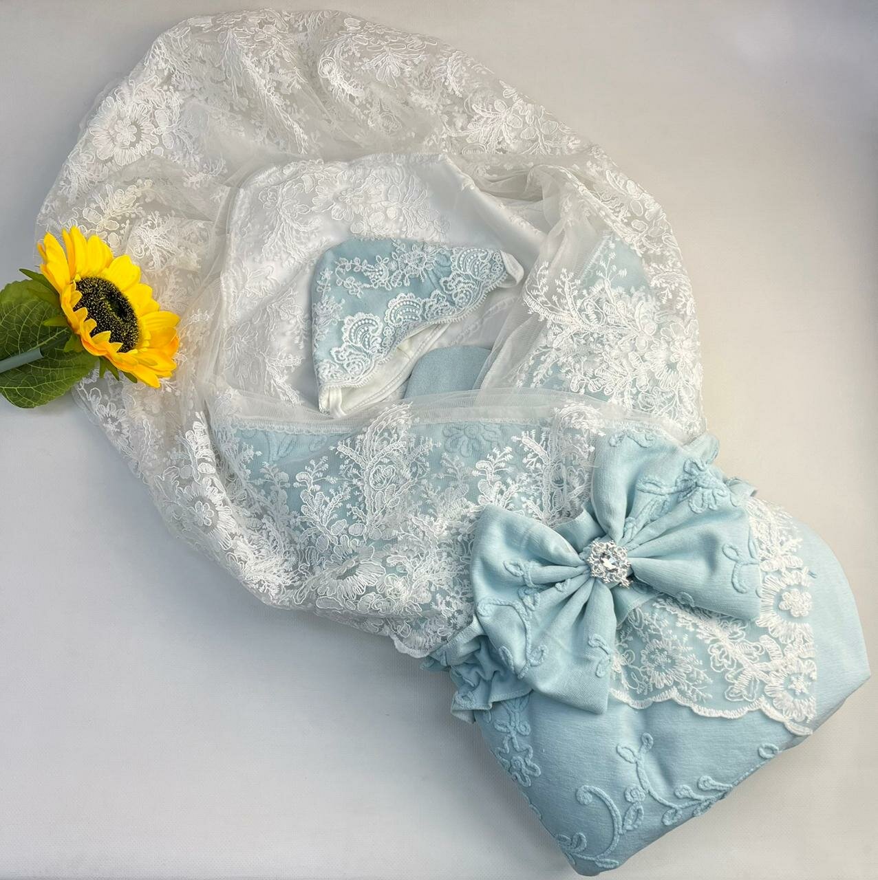 Конверт для новорожденных на выписку в роддом из льна люкс для мальчика изумруд