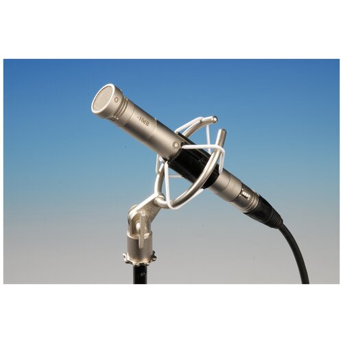 Компактный студийный микрофон, конденсаторный, Октава МК-012-01-Н микрофон конденсаторный студийный октава мк 012 ч с