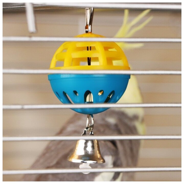 Игрушка для попугая "Забава" с 1 шариком, микс - фотография № 4