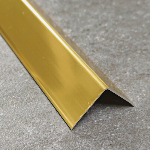 Изображение товара Угол внешний накладной для плитки алюминиевый анодированный 25х25мм 2,7м Золото глянец