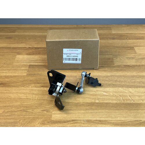 Датчик положения кузова Mitsubishi Lancer 10 Outlander Xl ASX Peugeot Citroen 5000₽