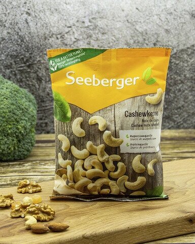 Орехи Seeberger Cashew nuts shelled Кешью, 200 г - фото №2