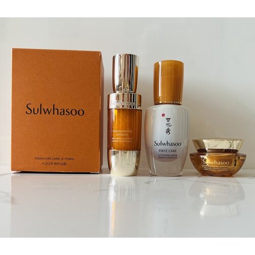 Sulwhasoo Антивозрастной набор миниатюр (3 tiems) Signature Care Concentrated Ginseng Renewing sulwhasoo антивозрастной интенсивный набор 2pcs concentrated ginseng daily routine
