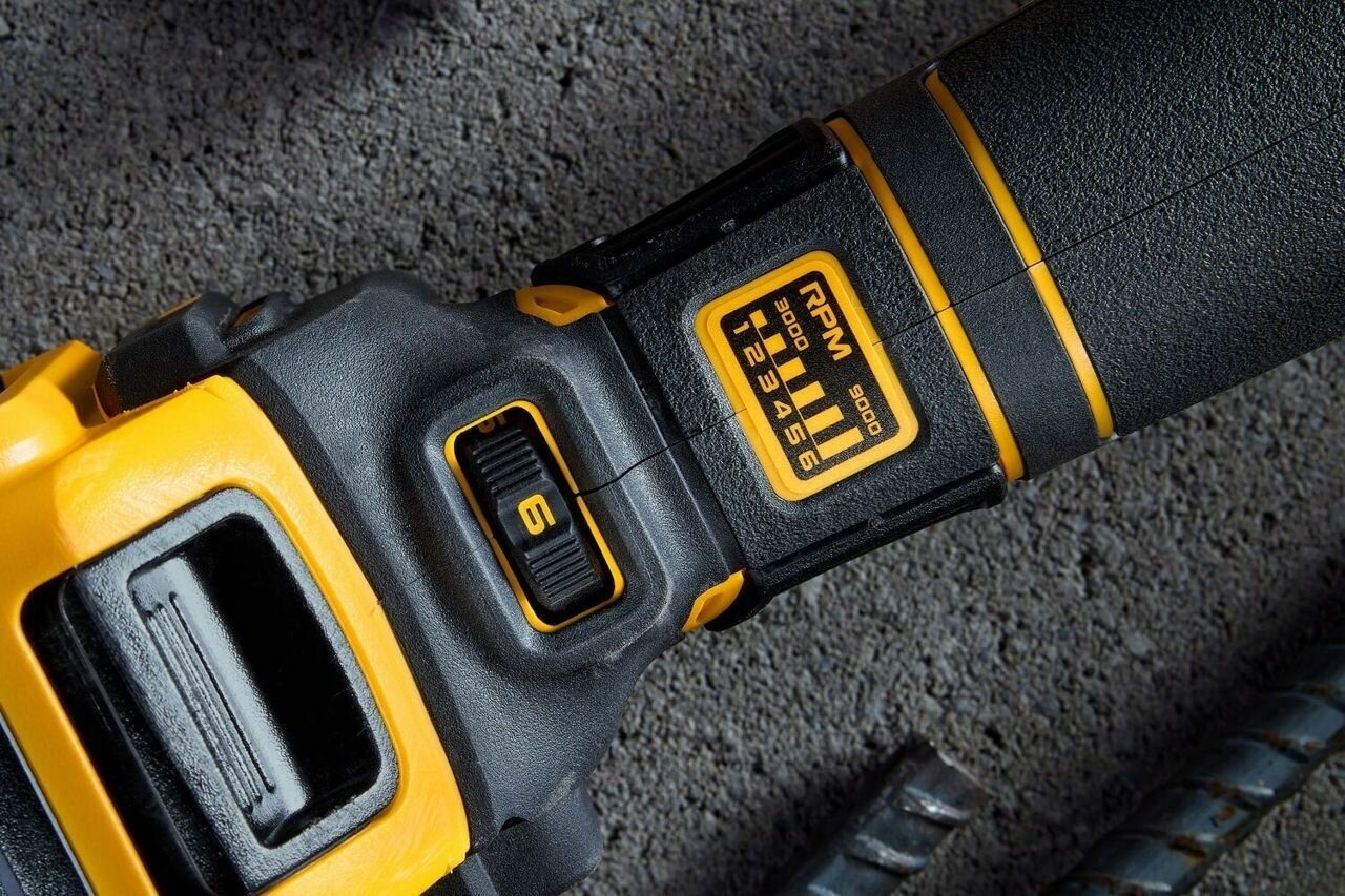 Машина шлифовальная угловая аккумуляторная DeWalt DCG409T1 (1 акк, з/у) - фотография № 5