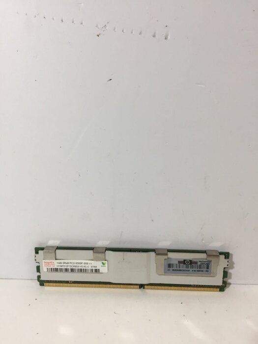 Оперативная память для серверных плат DDR2 Hynix 1024Mb PC2-5300F HYMP512F72CP8D3