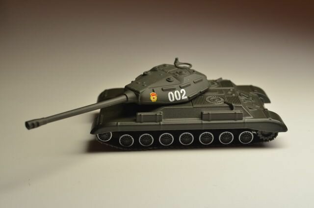 Масштабная модель 1/72, Танк ИС-4 — фото 1
